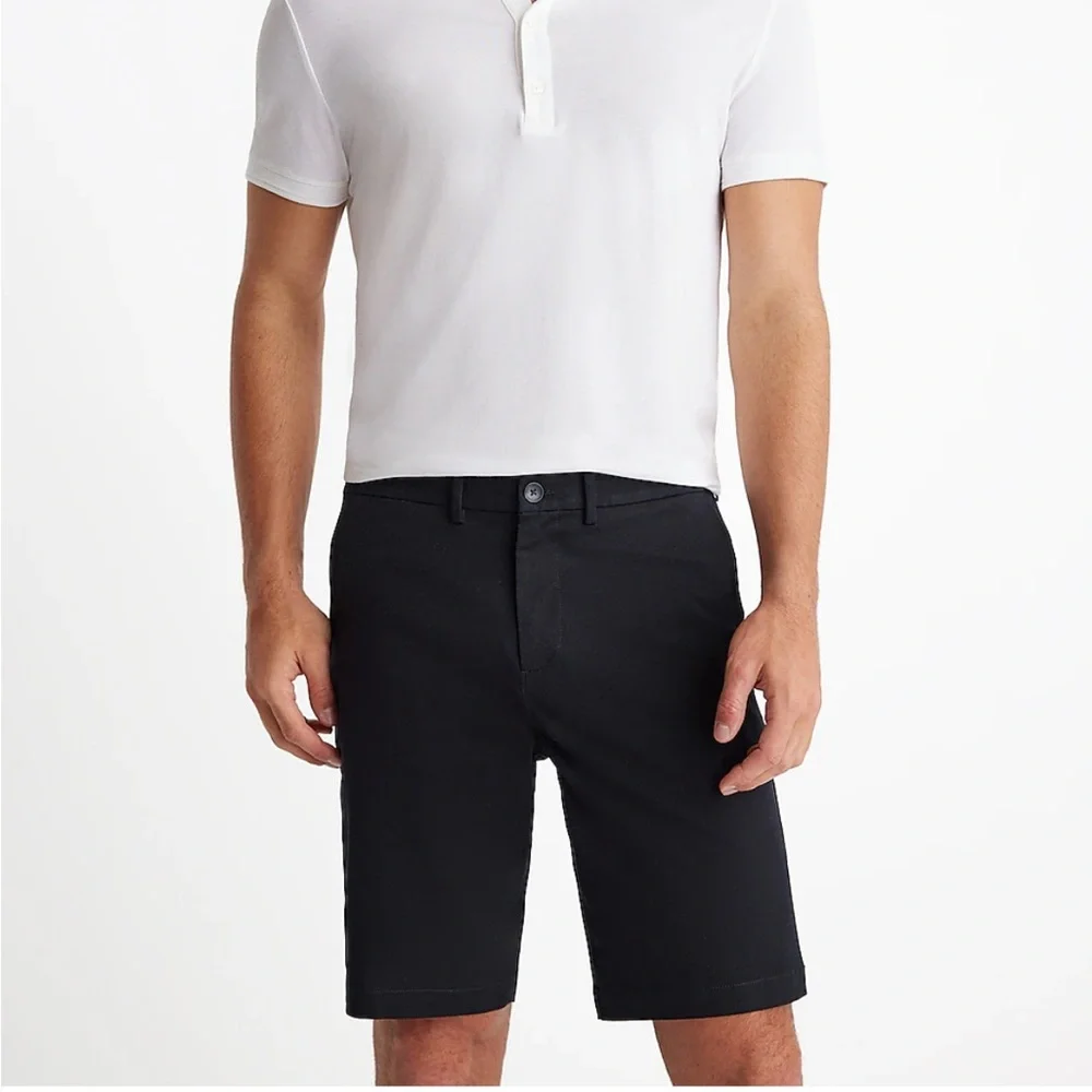 Men’s Express Hyper Stretch Chino Shorts Waist 32